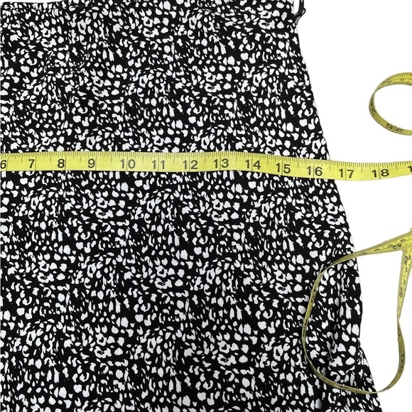 NWT Halogen black white print midi skirt size XS - Picture 10 of 11